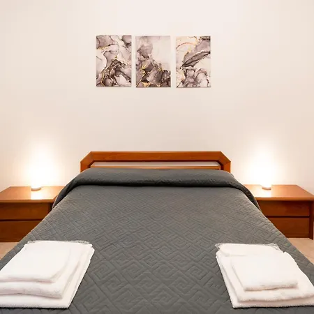 Al Pettirosso Family Apartment Mestre