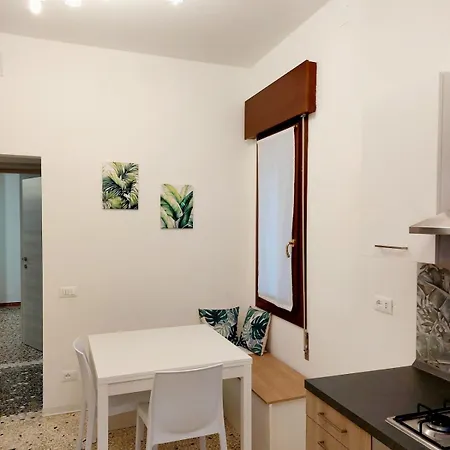 Apartament Al Pettirosso - With Free Parking *